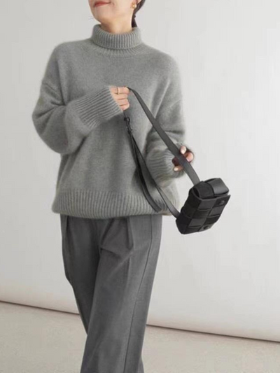 NELE LUXE TURTLENECK KNIT