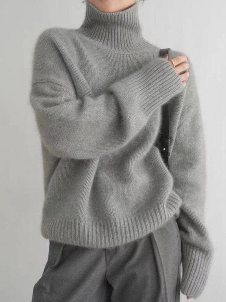 NELE LUXE TURTLENECK KNIT