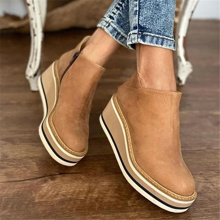 Quinn - Stylish Waterproof Booties