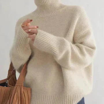 Elise – Elegant Cashmere Turtleneck Sweater