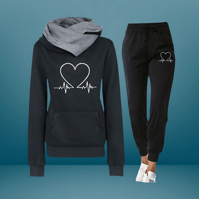 LOVE | Comfortable and full of love tracksuit