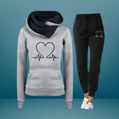 LOVE | Comfortable and full of love tracksuit