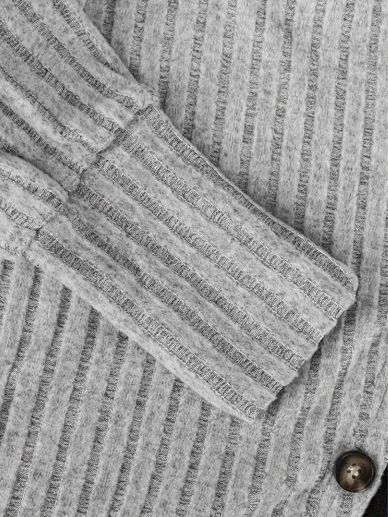 KAIA LONGSLEEVE CASUAL KNIT TOP