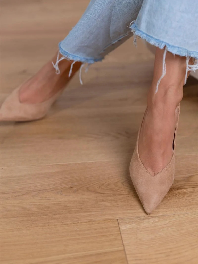 ISABELLE POINTED-TOE SLINGBACK PUMPS