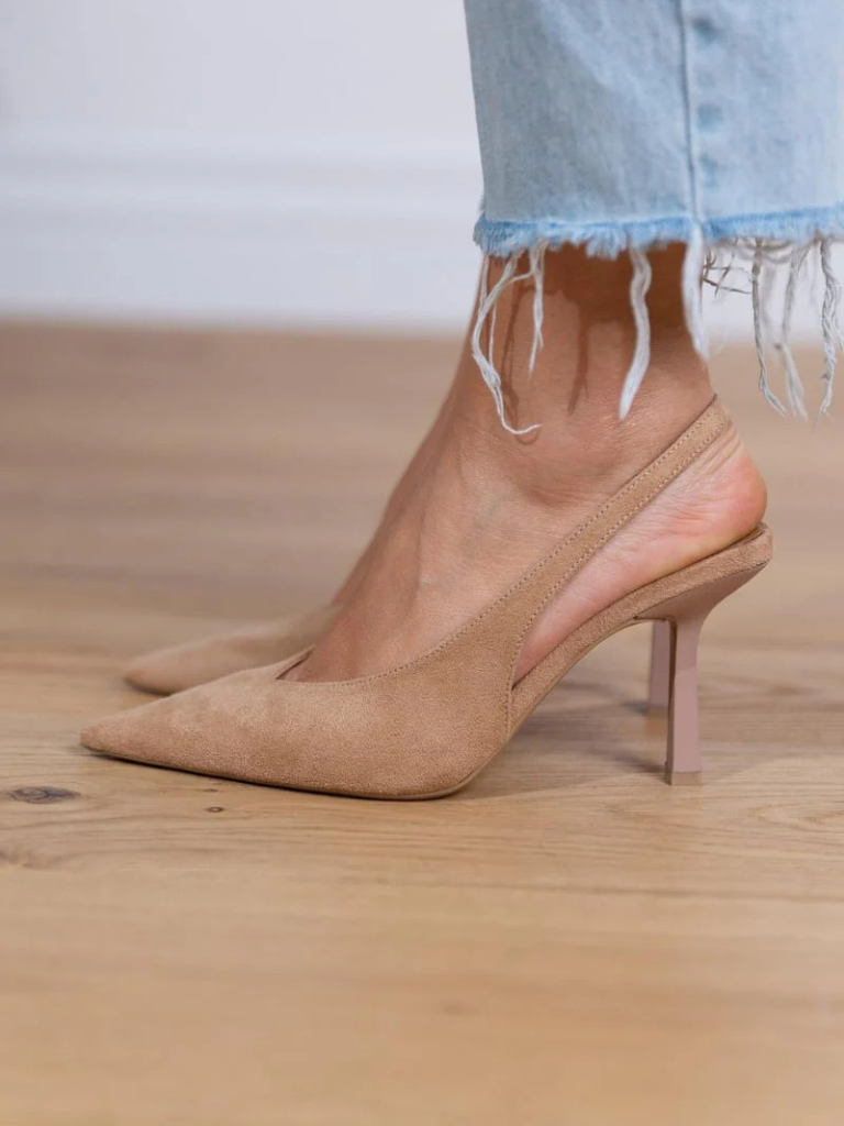 ISABELLE POINTED-TOE SLINGBACK PUMPS