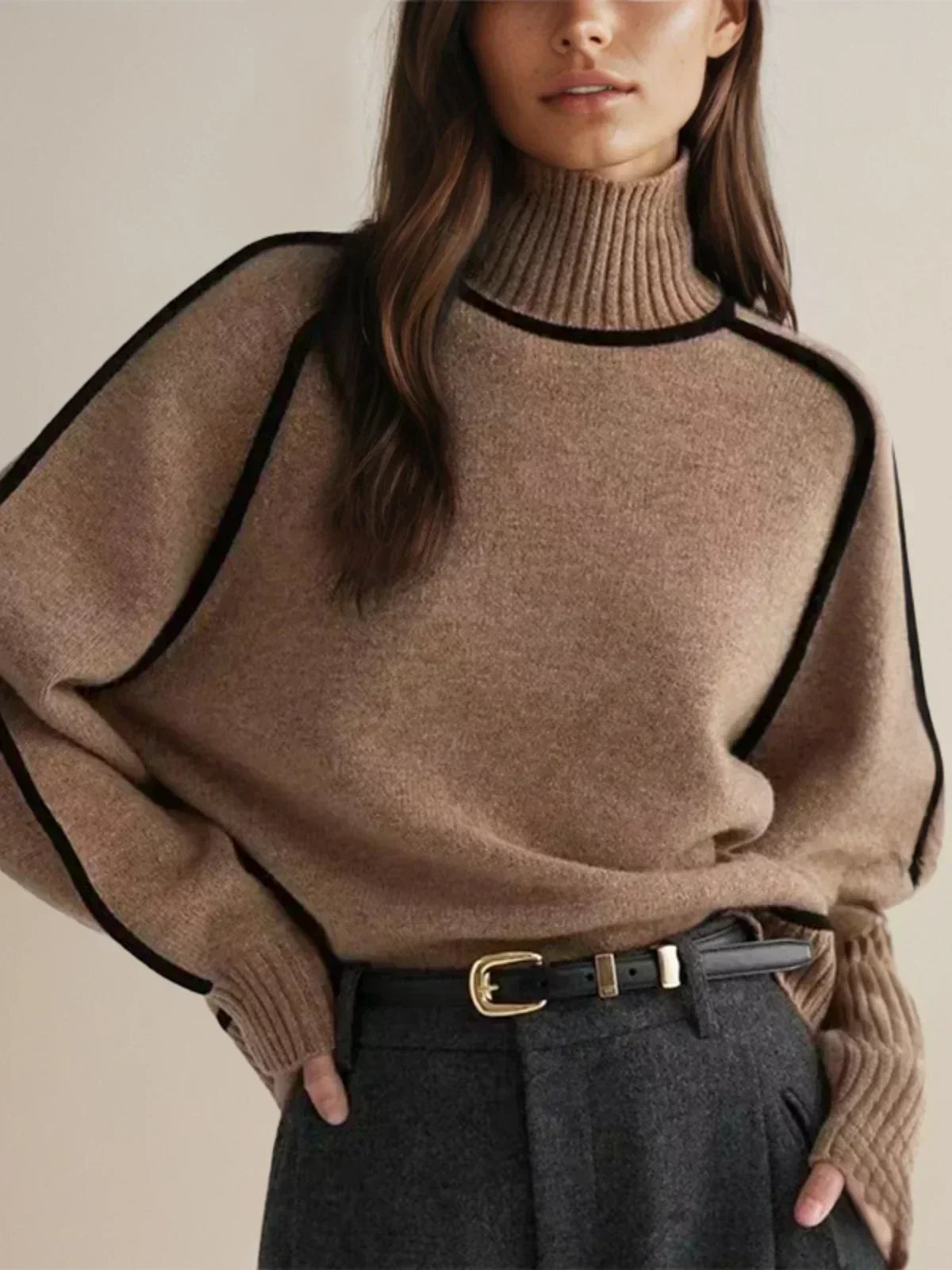 Élise – Refined Turtleneck Sweater