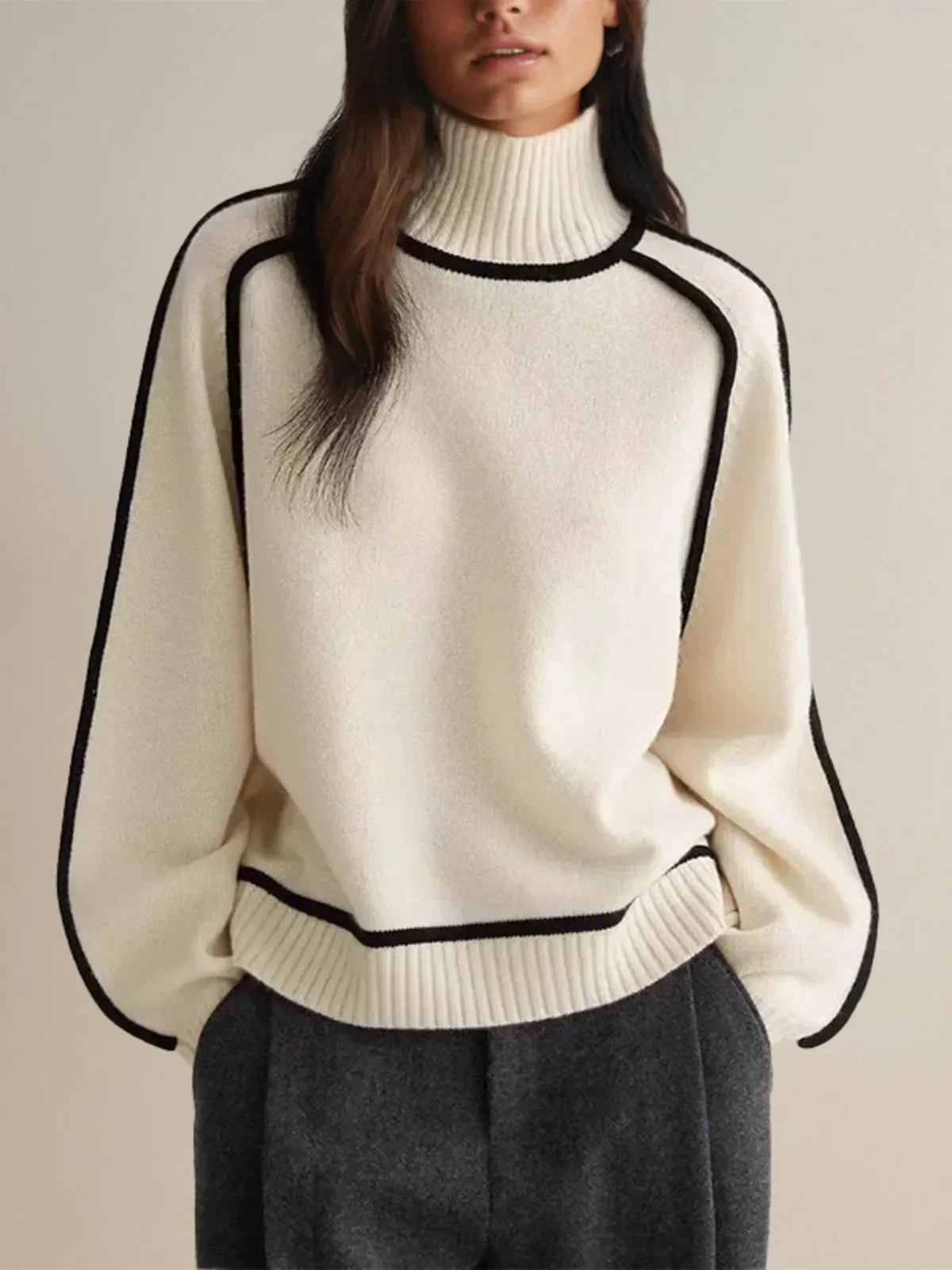 Élise – Refined Turtleneck Sweater