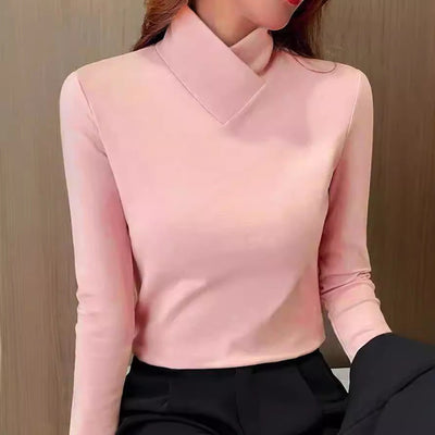 Avery | Chic Turtleneck T-shirt