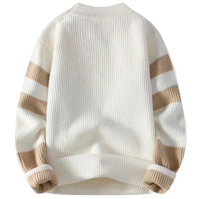 Hilmar – Fitted Sweater with Round Neck