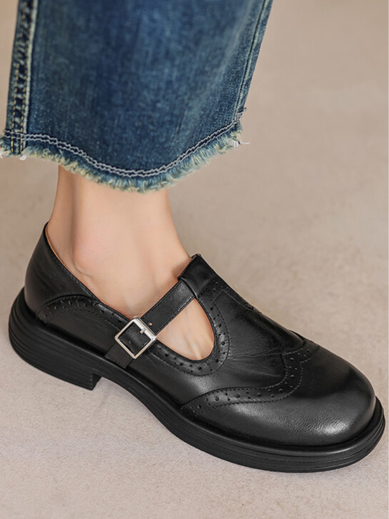 LARA VINTAGE MARY JANE FLATS