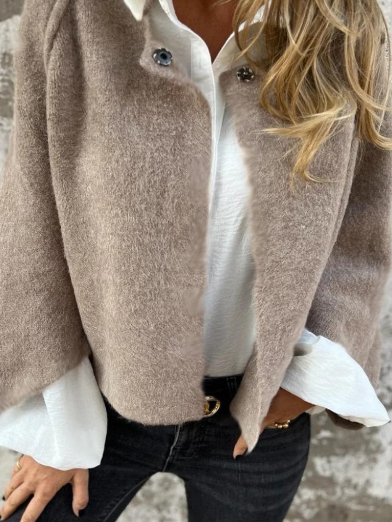 VIVIENNE ELEGANT CARDIGAN
