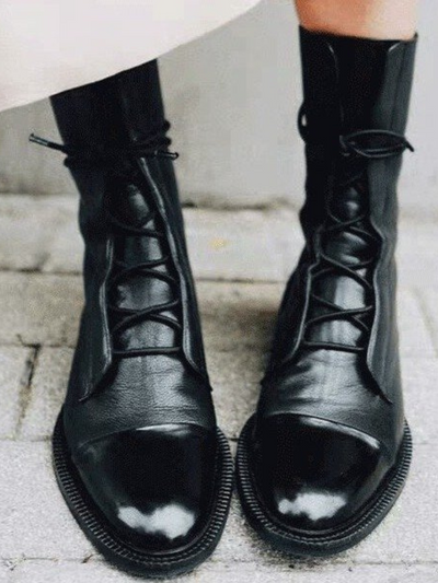 Victoria Glossy Lace-Up Ankle Boots