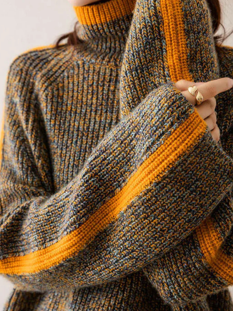Cozy Stripe Turtleneck Sweater in Fern