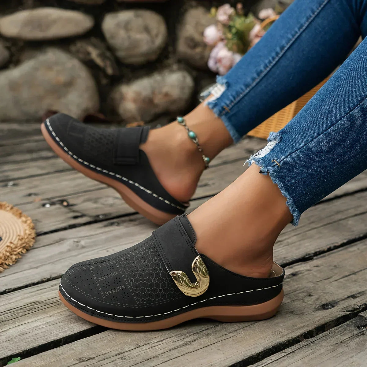Caprielle™ | Stylish and Comfortable Wedge Sandals