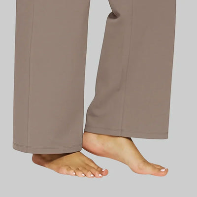 KLARA | Comfortable stretch pants for every woman