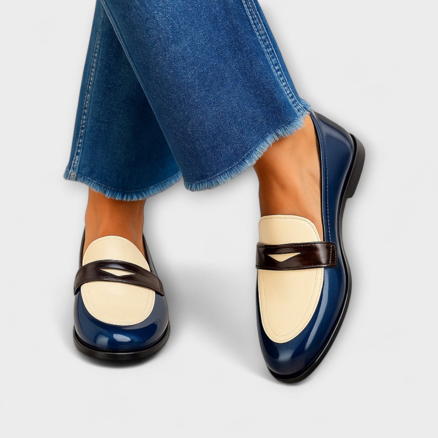 Claudia - Contrast Slipper