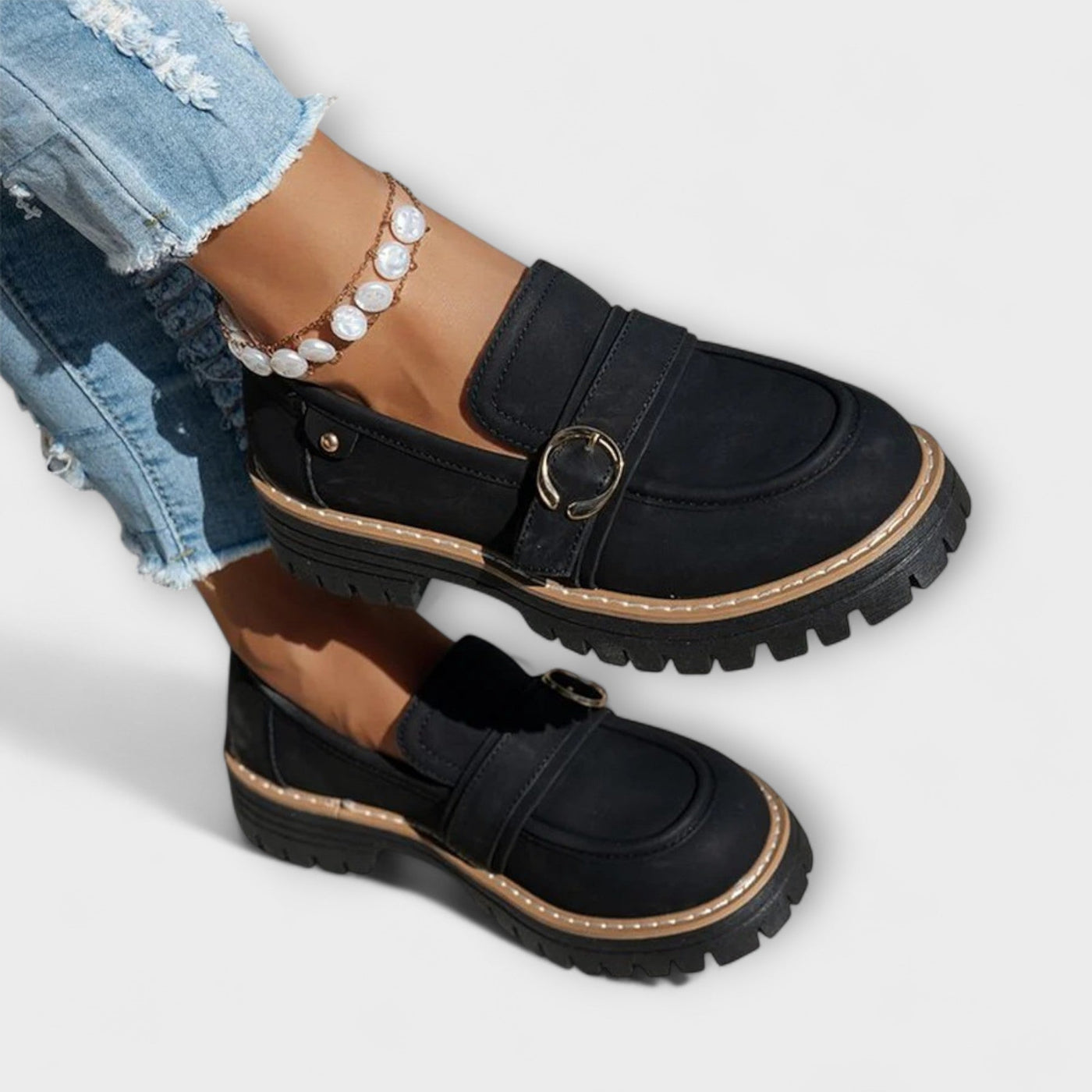 Lora – Lightweight Slipper with Round Toe