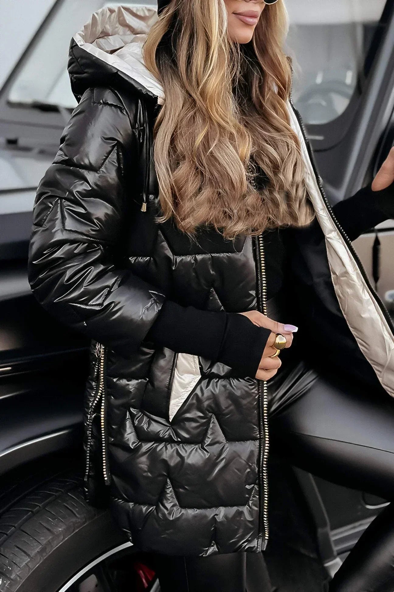 Eliza | Elegant winter coat with hood and padding