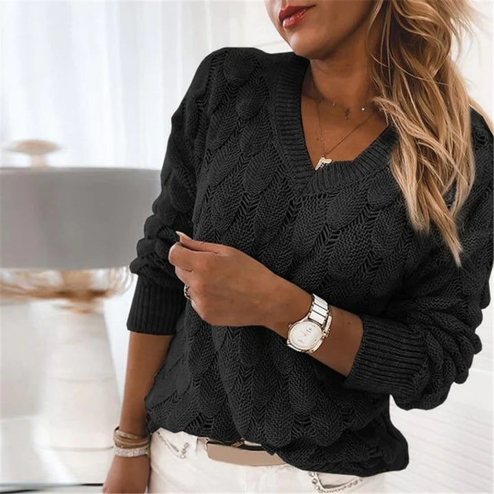 OLGA | V-neck Sweater