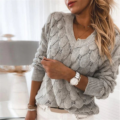 OLGA | V-neck Sweater